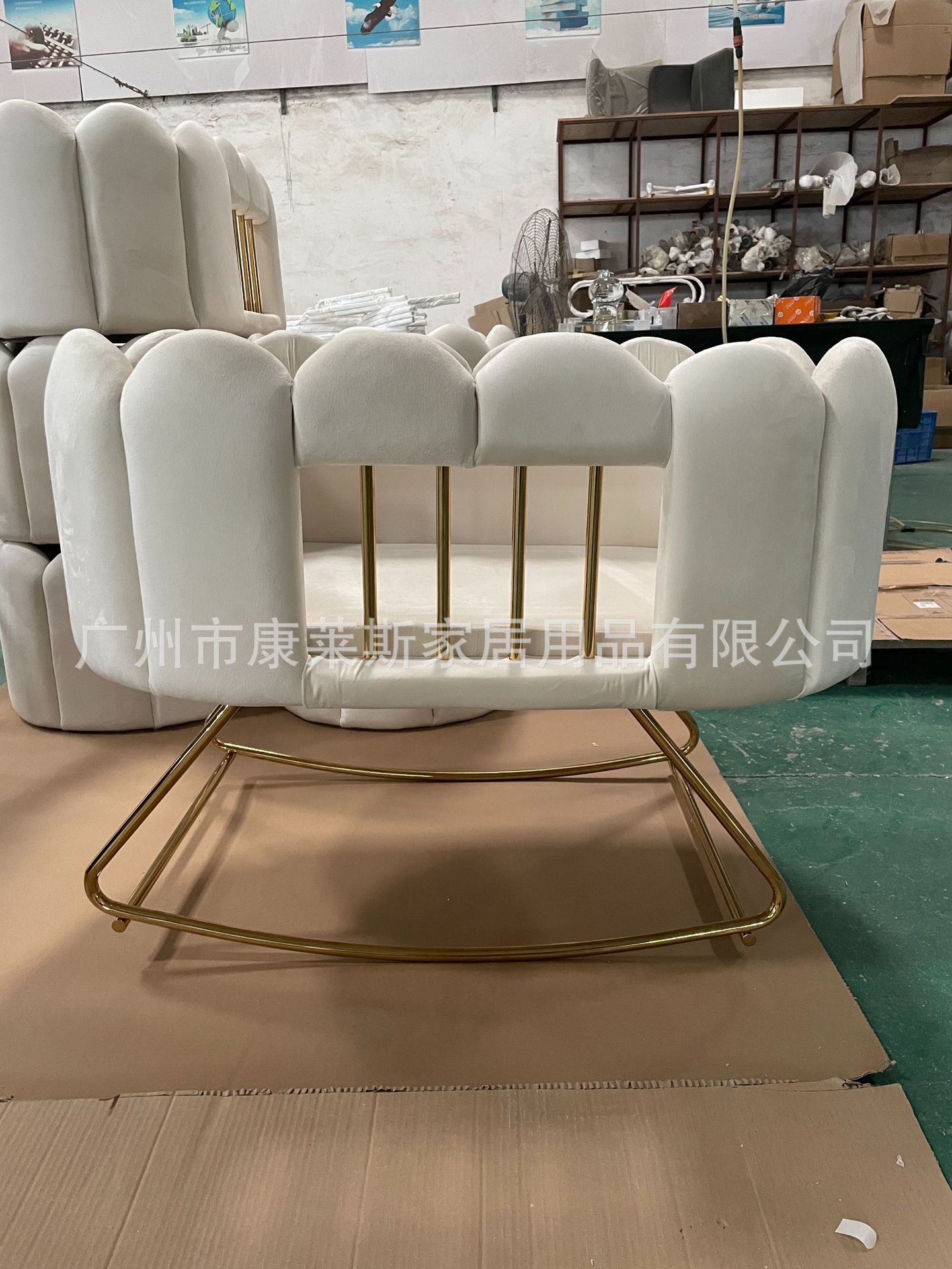 Tempat Tidur Ayunan Selebriti  - Baby Nursery Glider ulasan dan harga